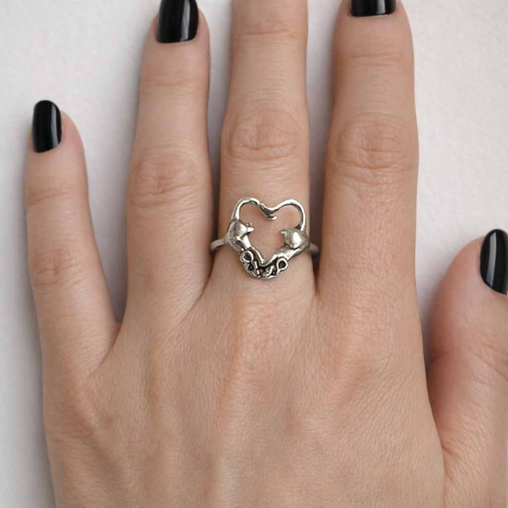 Rats in Love Heart Ring